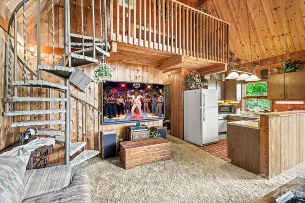 48 Easy ST, Waynesville, NC 28786