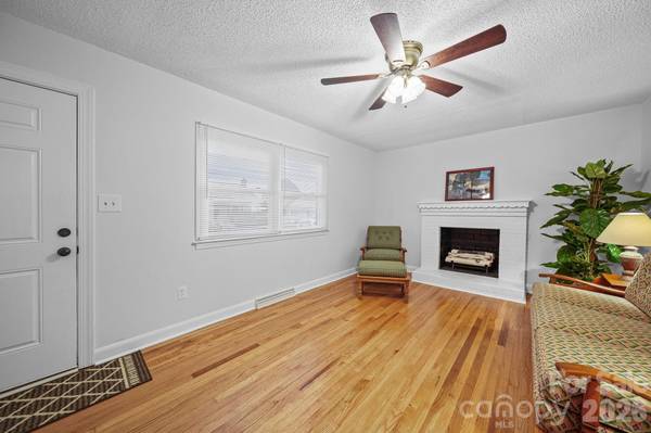 304 Ford ST, Cramerton, NC 28032