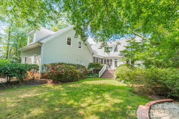 304 S Canterbury RD, Charlotte, NC 28211
