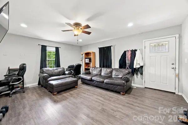105 Park ST, Clover, SC 29710
