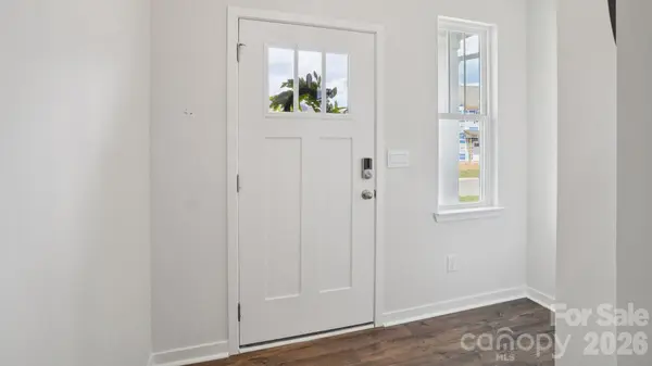 57 Cora View TRL, Waynesville, NC 28785