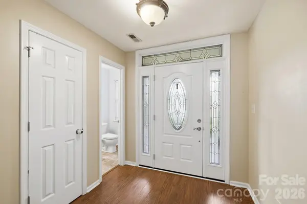 359 Linsbury CT, Gastonia, NC 28056