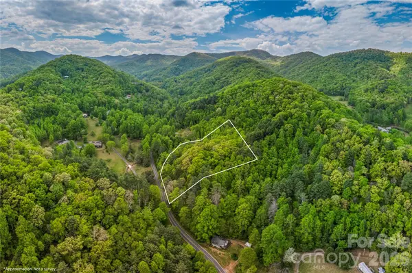 0000 Pressley Creek RD, Cullowhee, NC 28723