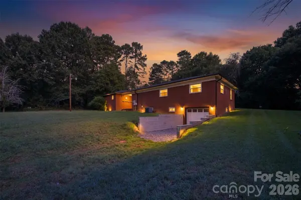76 Ken Smith LN, Taylorsville, NC 28681