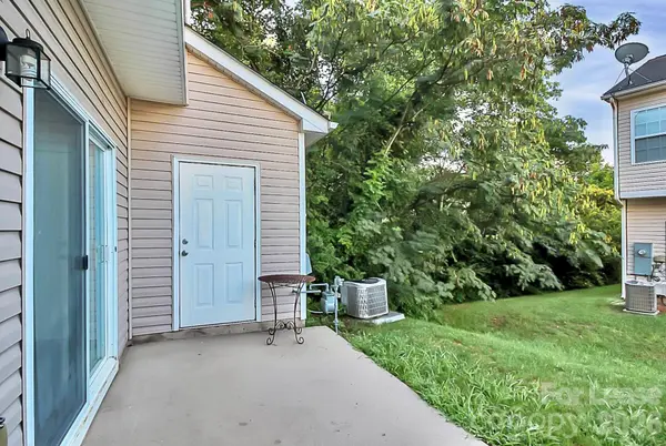 3558 Calpella CT, Charlotte, NC 28262