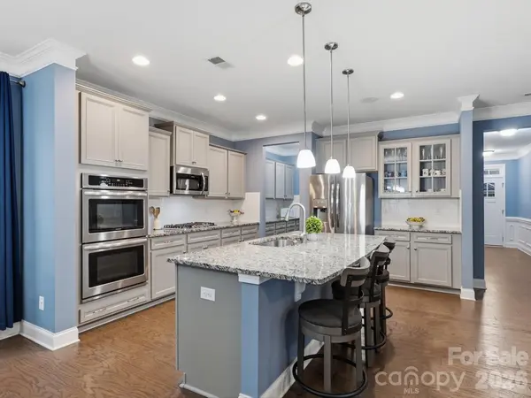 2963 Bridgewater ST, Lancaster, SC 29720