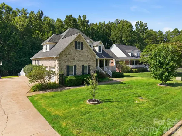 421 De Lara CIR, Salisbury, NC 28146