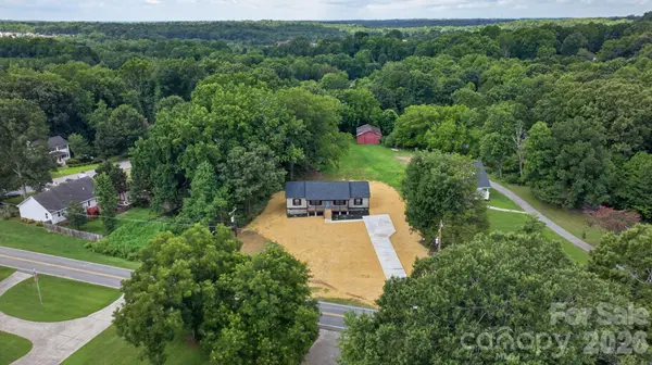 2274 Darwick RD, Winston Salem, NC 27127