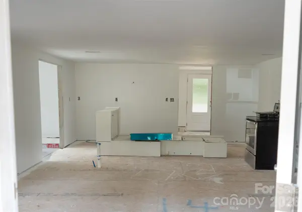 3105 Evelyn CIR, Darlington, SC 29540