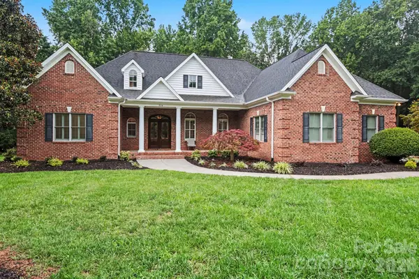 314 W Glenview DR, Salisbury, NC 28147