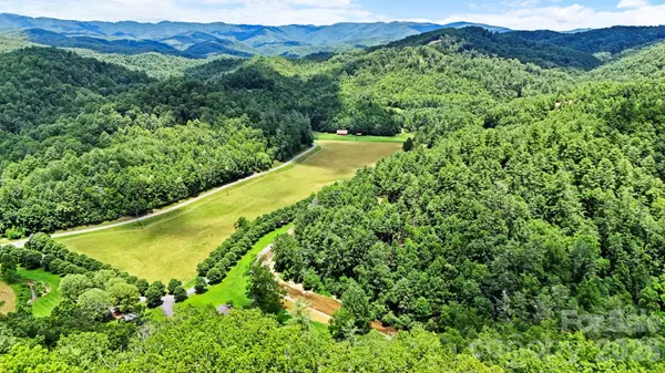 6740 Timber Rock DR, Lenoir, NC 28645