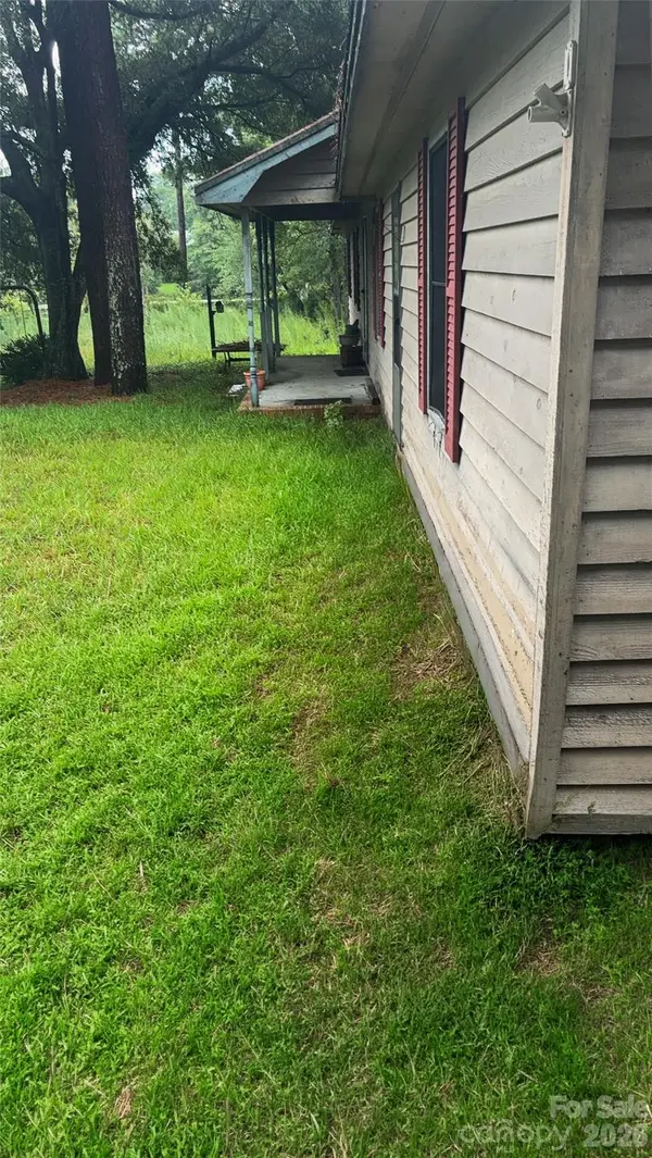 732 Sunset Lakes BLVD SW, Sunset Beach, NC 28468