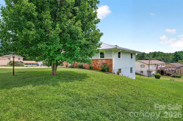 224 Cherokee WAY, Marion, NC 28752