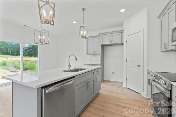 1595 Solitude CT, Kannapolis, NC 28081