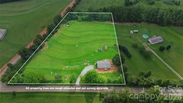 3906 Hollis RD, Ellenboro, NC 28040