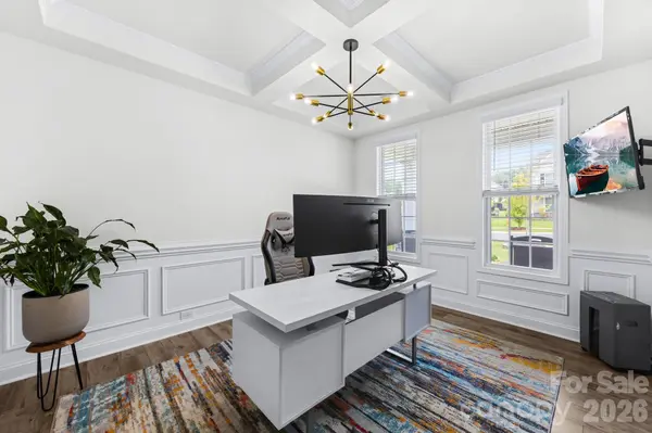 104 Aviendha LN, Troutman, NC 28166
