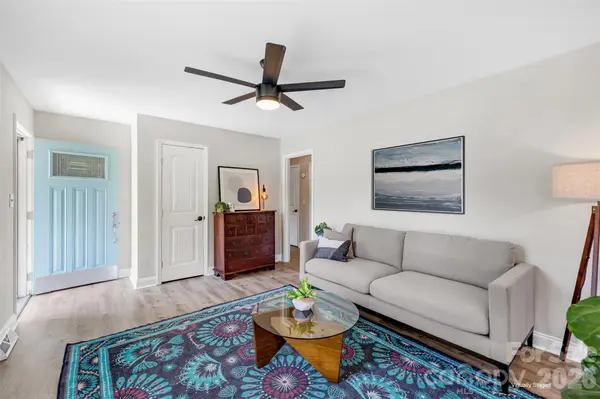 3123 Edsel PL, Charlotte, NC 28205