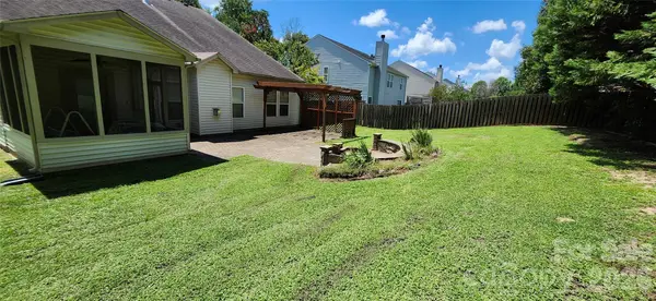 3792 Shasta CIR, Clover, SC 29710