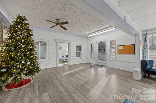 1108 S Salisbury AVE, Spencer, NC 28159