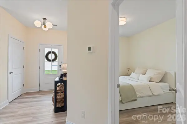 2414 Magnolia Blossom WAY, Charlotte, NC 28211