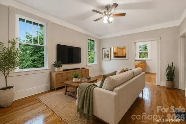 181 Courtland PL, Asheville, NC 28801
