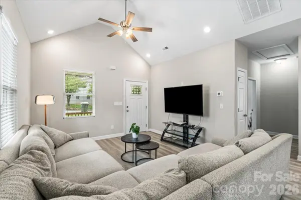 902 4th ST, Spencer, NC 28159