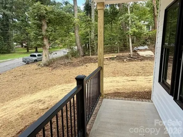 1135 Pinebrook AVE SE, Valdese, NC 28690