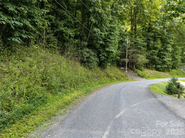 00 Dogwood DR, Maggie Valley, NC 28751