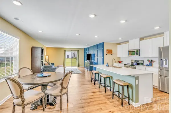 2913 Legacy Ridge LN, Catawba, NC 28609
