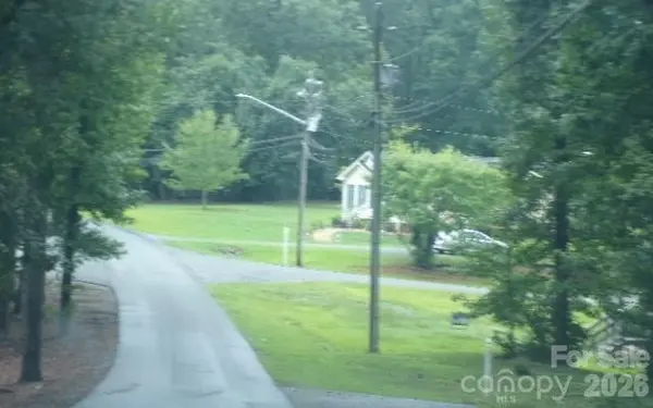 337 Woodrun DR, Mount Gilead, NC 27306