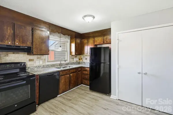 1501 Whisnant ST, Charlotte, NC 28206