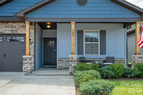 289 Cardwell LN, Fletcher, NC 28732