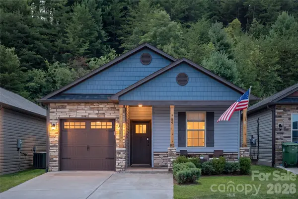 289 Cardwell LN, Fletcher, NC 28732