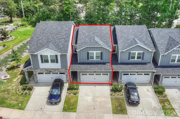 2513 Greenmarket DR, Charlotte, NC 28217