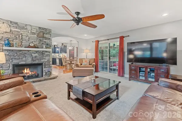 2214 Flanagan DR, Lenoir, NC 28645