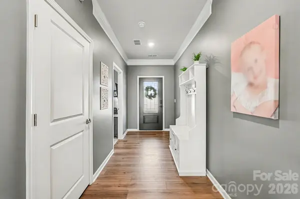 125 White Apple WAY, Statesville, NC 28625