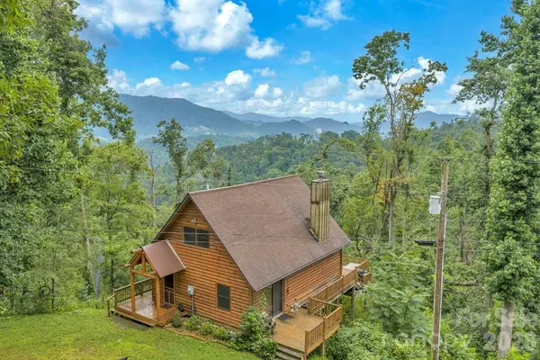 1894 left fork run RD, Bakersville, NC 28705