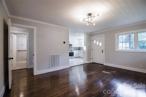 228 Grove ST, Brevard, NC 28712