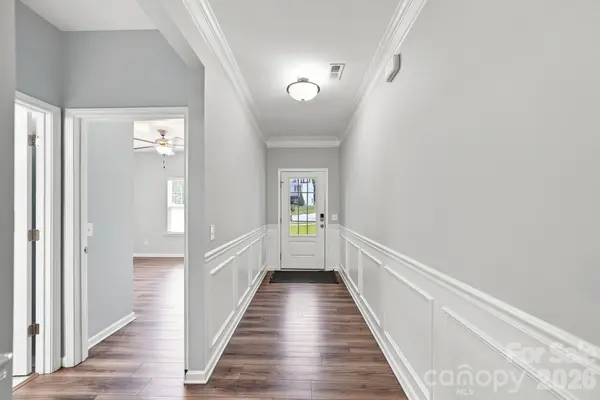 208 Clauser RD S, Mount Holly, NC 28120