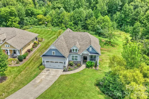 10542 Sweethaven LN, Harrisburg, NC 28075