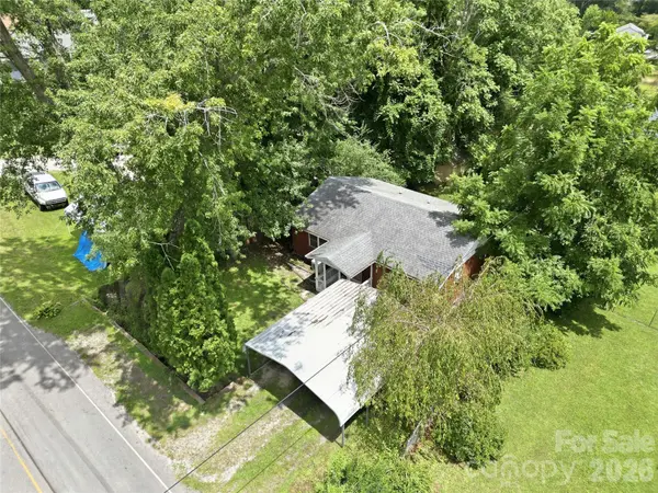 307 Beverly AVE, Hendersonville, NC 28792