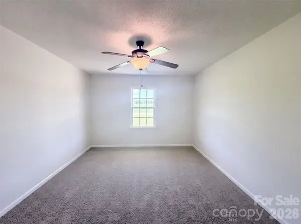 2243 Mintew CIR, Lincolnton, NC 28092