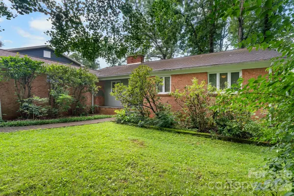 219 West Park DR, Morganton, NC 28655