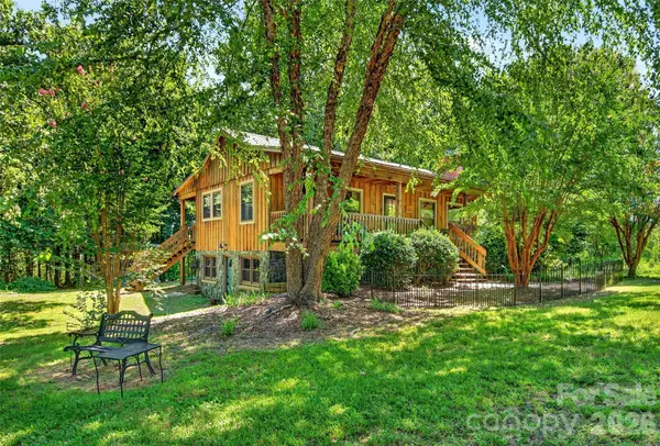 929 Camp Creek RD, Union Mills, NC 28167