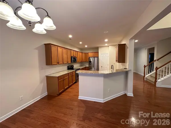 14810 Provence LN, Charlotte, NC 28277