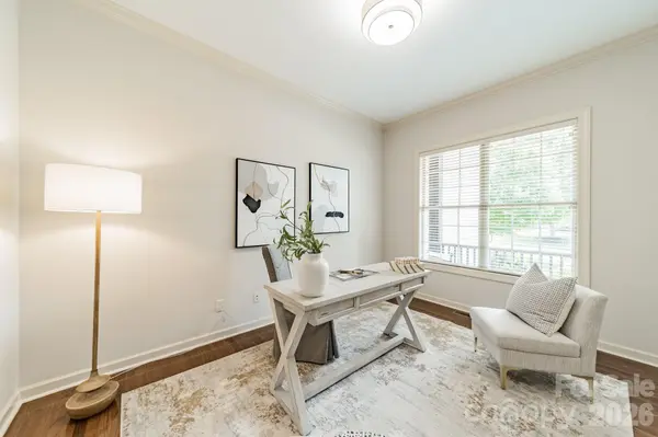 417 Five Leaf LN, Waxhaw, NC 28173
