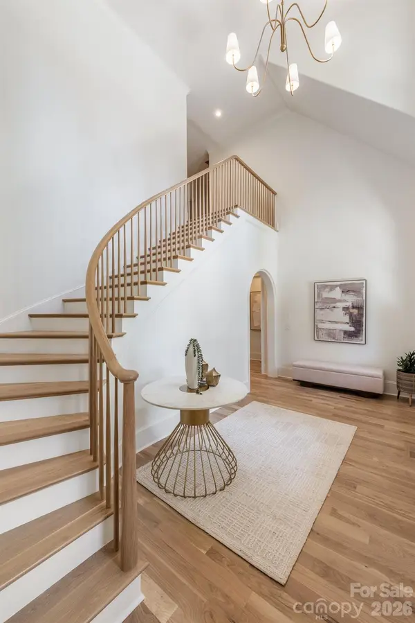 237 N Canterbury RD, Charlotte, NC 28211