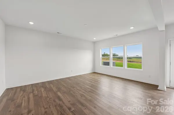 118 Borders ST #187, Statesville, NC 28677