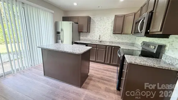 12571 Bluestem LN, Charlotte, NC 28277