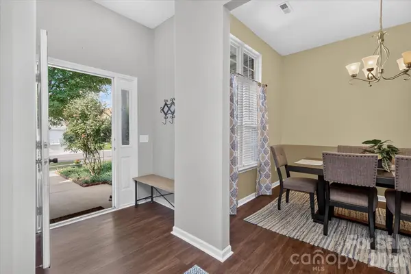 9407 Thatcher Hall CT, Charlotte, NC 28277
